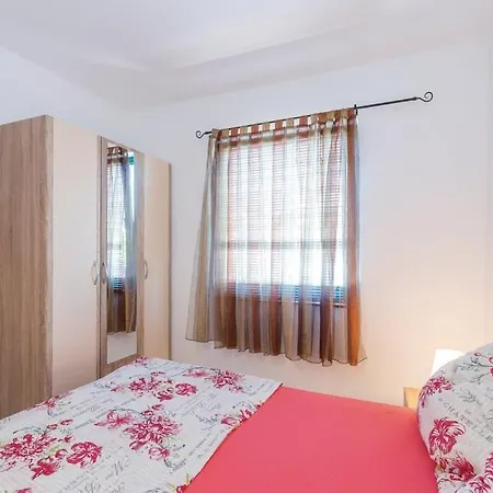 Holiday home Lucija *